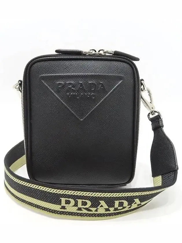 2VH154 Crossbody Bag