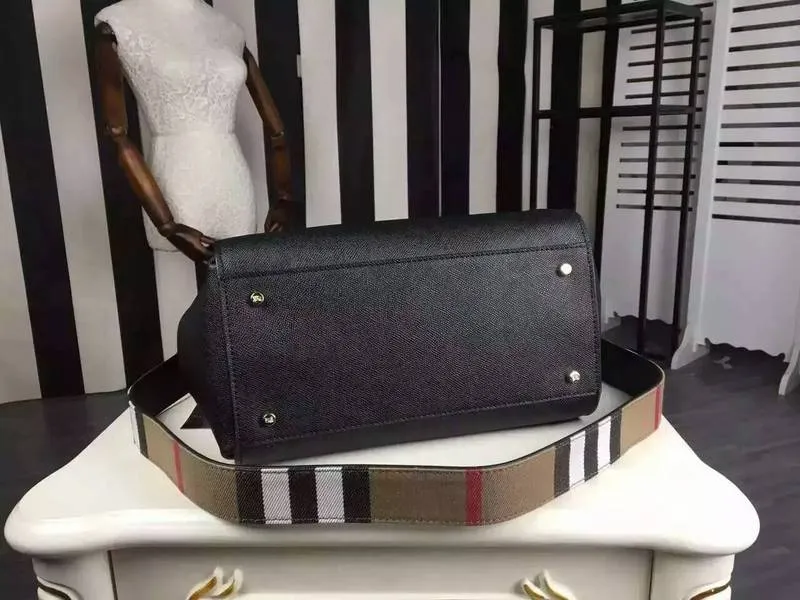 Burberry Bags - BG Bags - 1127