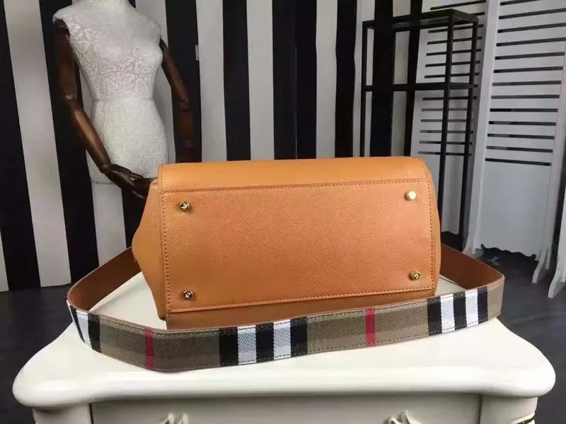 Burberry Bags - BG Bags - 1127