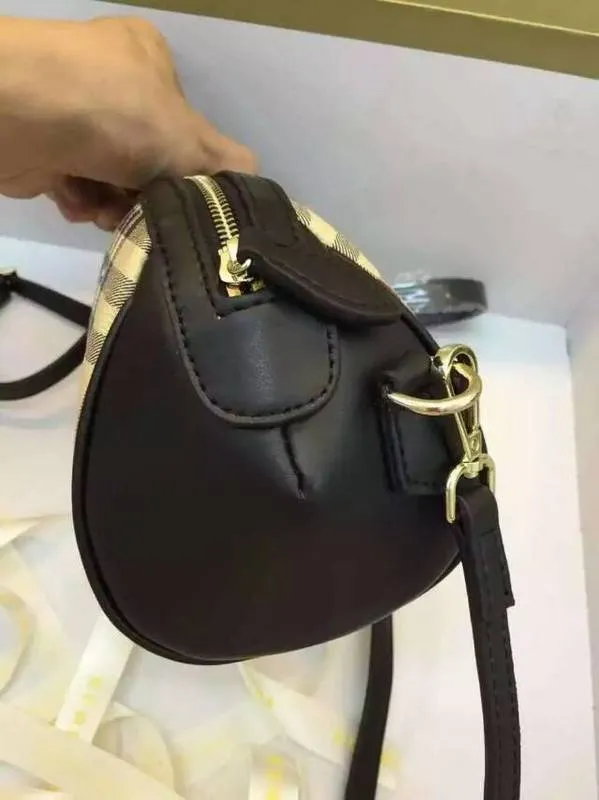 Burberry Bags - BG Bags - 1137