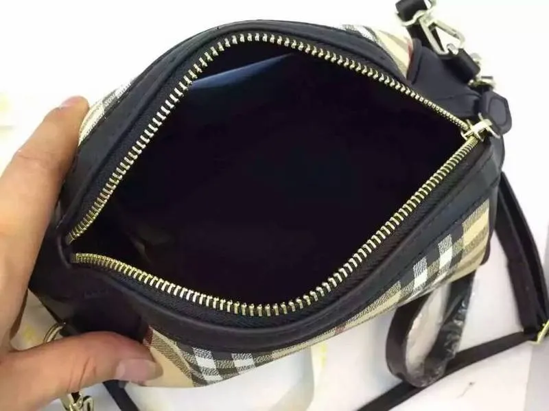 Burberry Bags - BG Bags - 1137