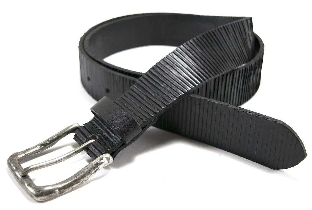 Leather Island Ceased Black Leather Belt